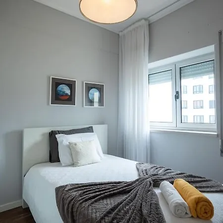 Atlantic Dreams I Ponta Delgada